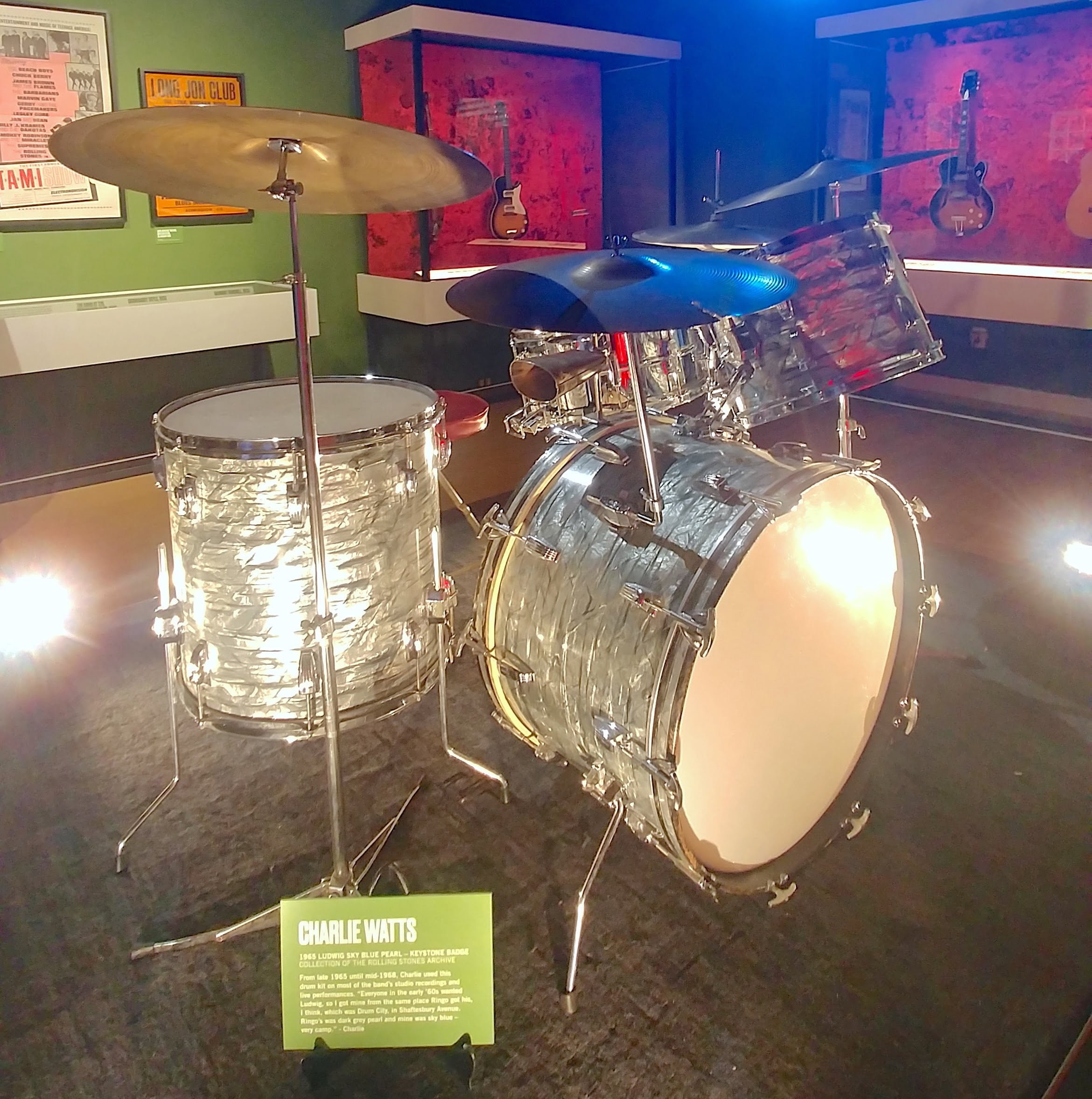 Charlie Watts Drums - THEMUSEUM