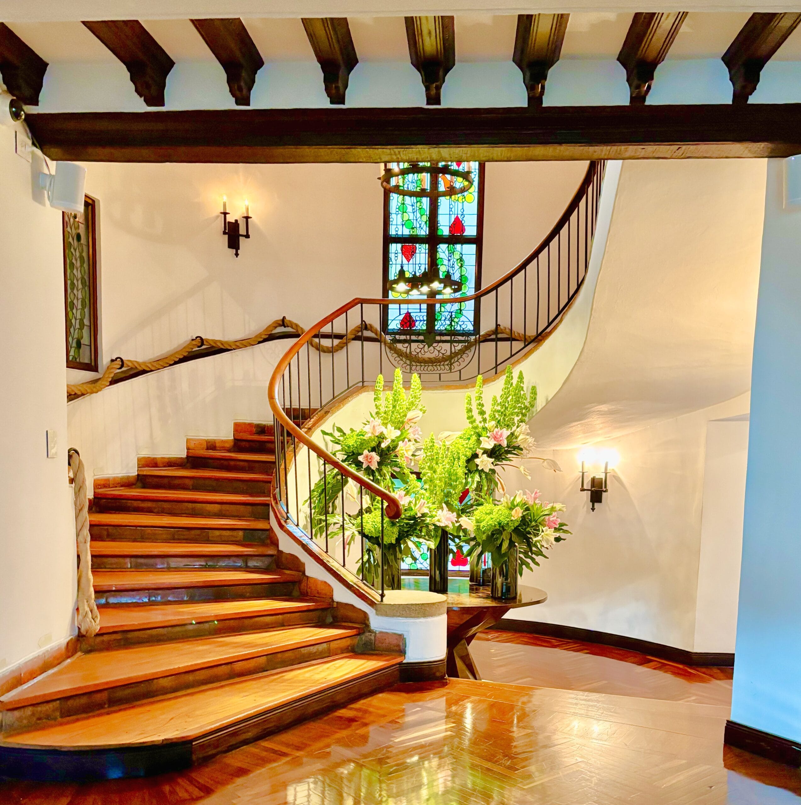 four seasons bogota staircase
