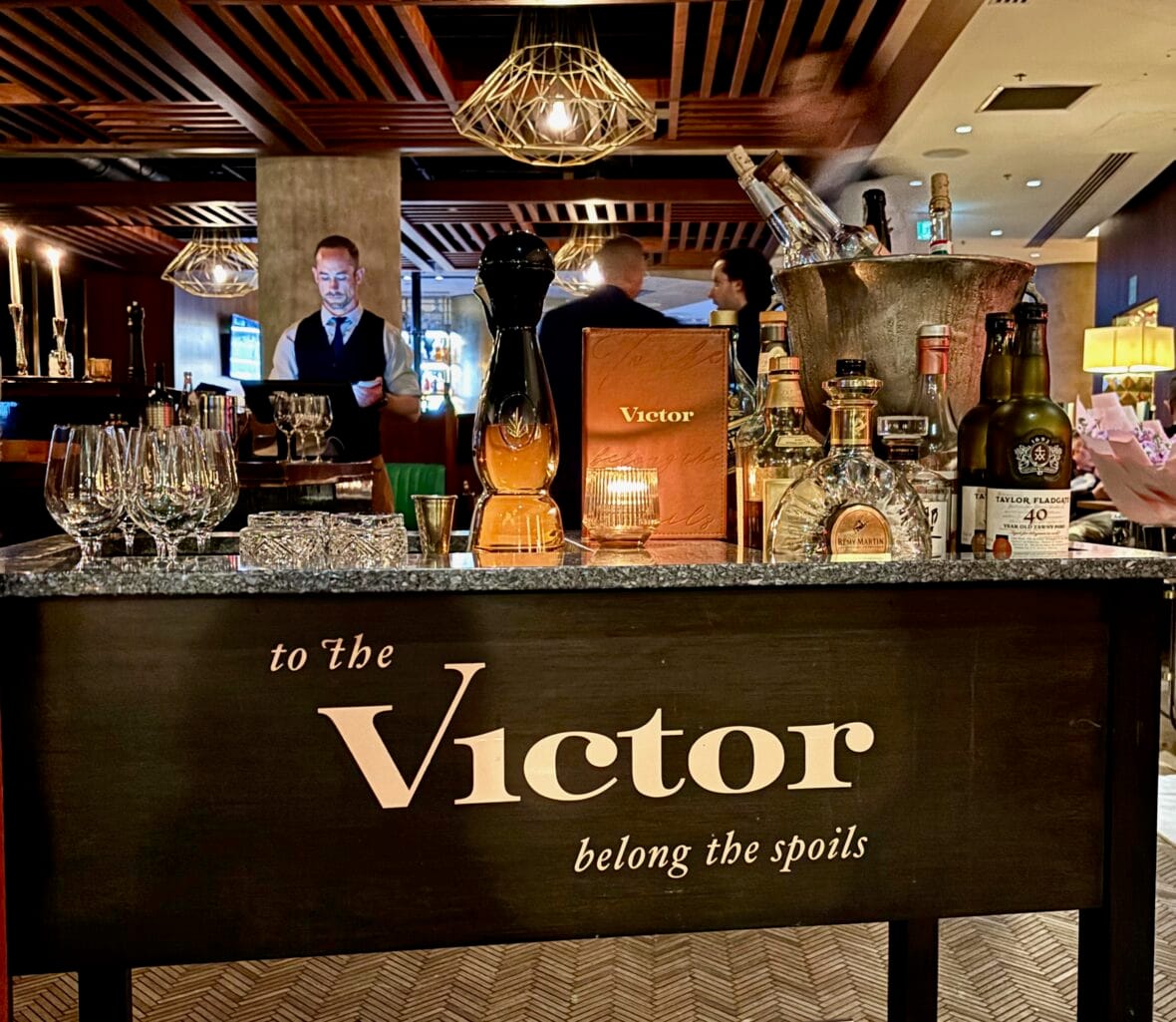 the victor vancouver cart