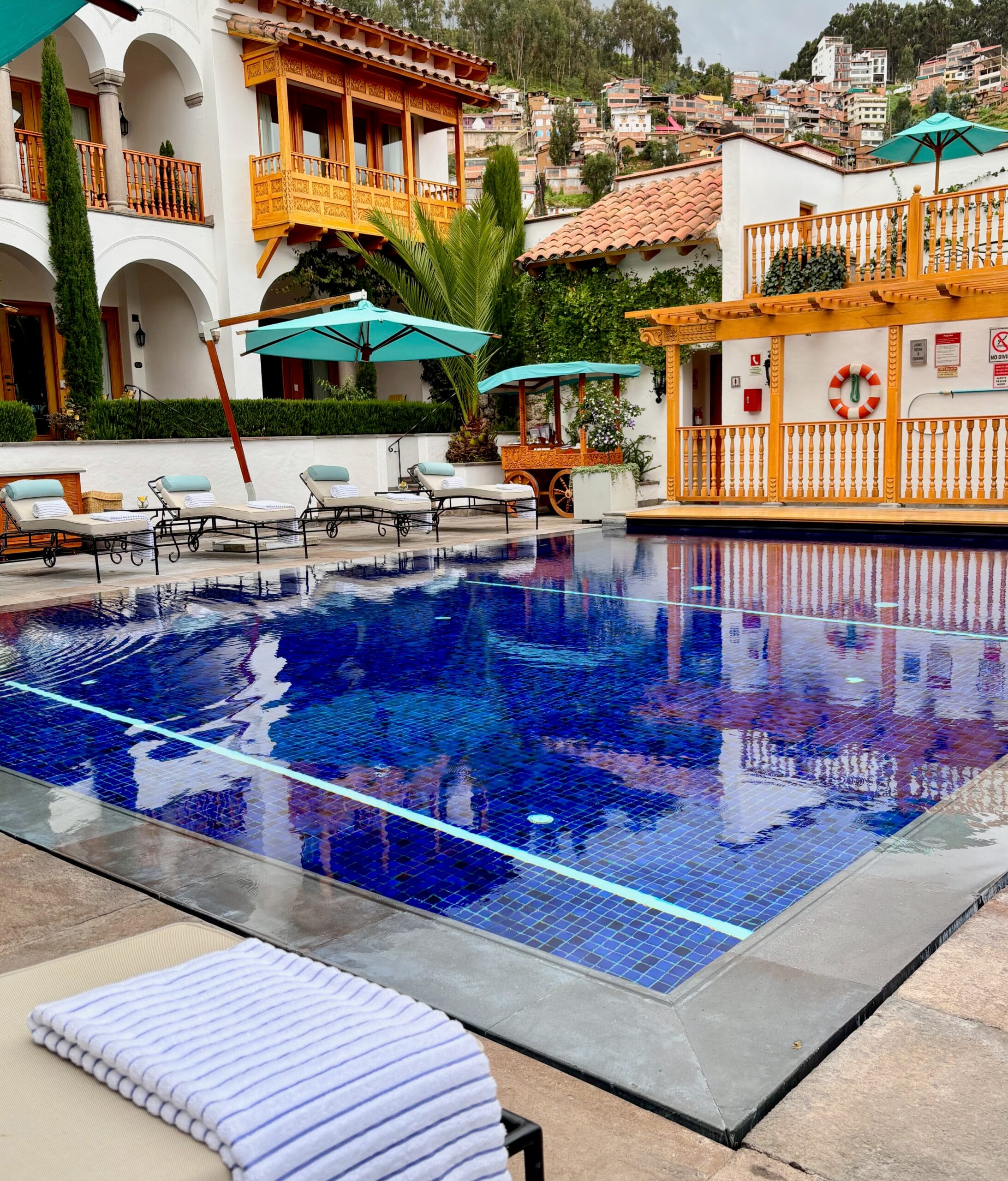palacios nazarenas pool cusco