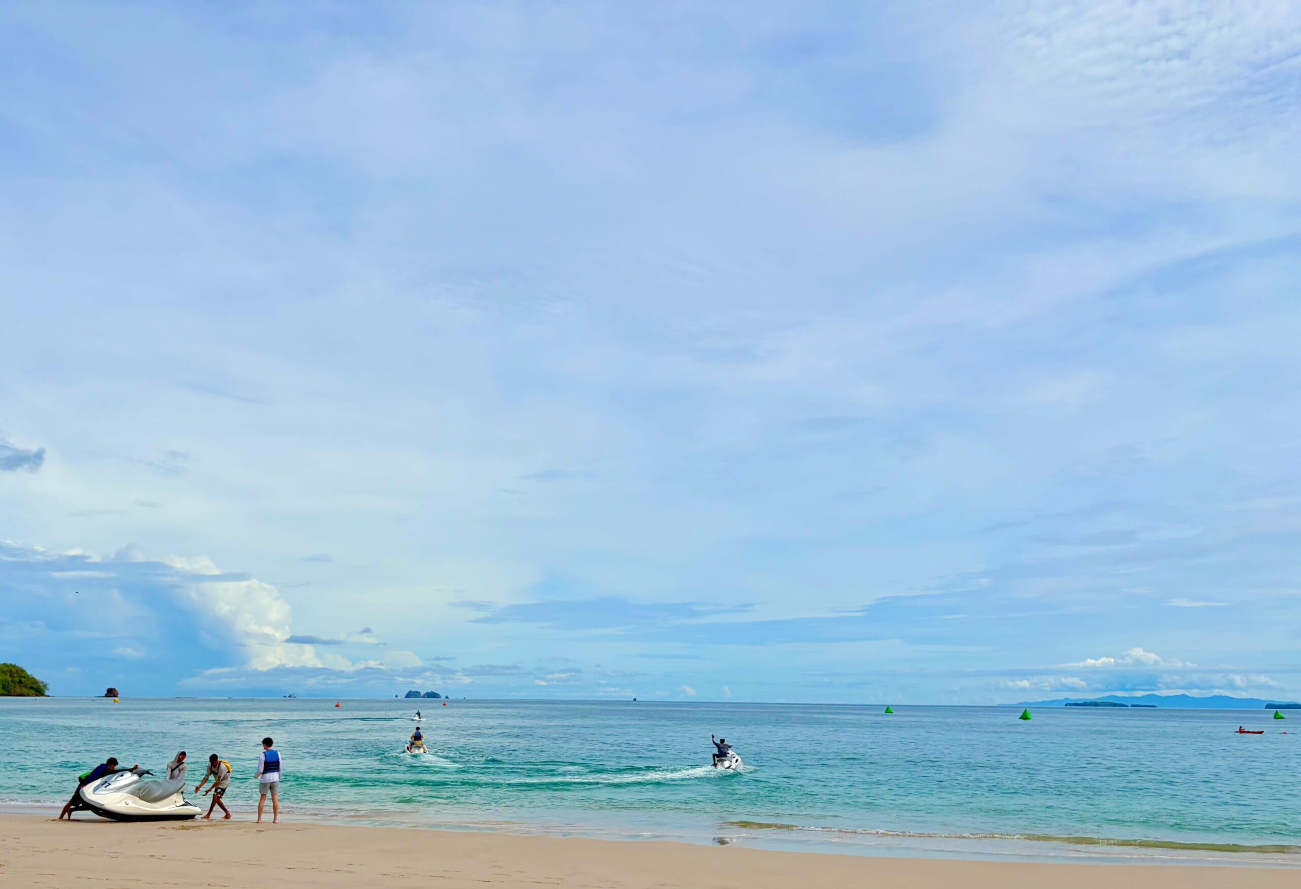 w costa rica beach morning