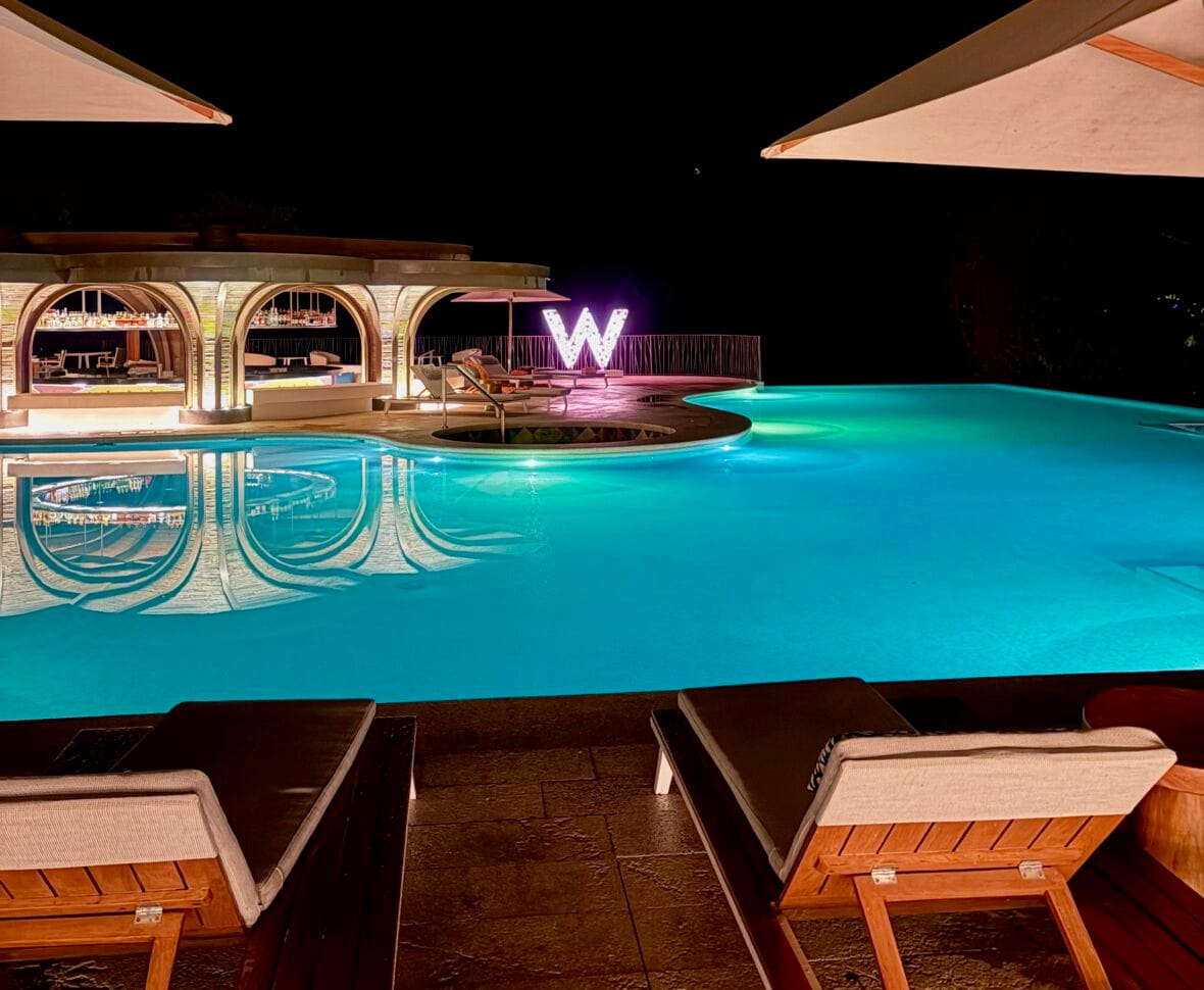 w costa rica pool night